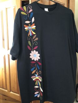 Hand Embroidered Otomi Tenango T-shirt