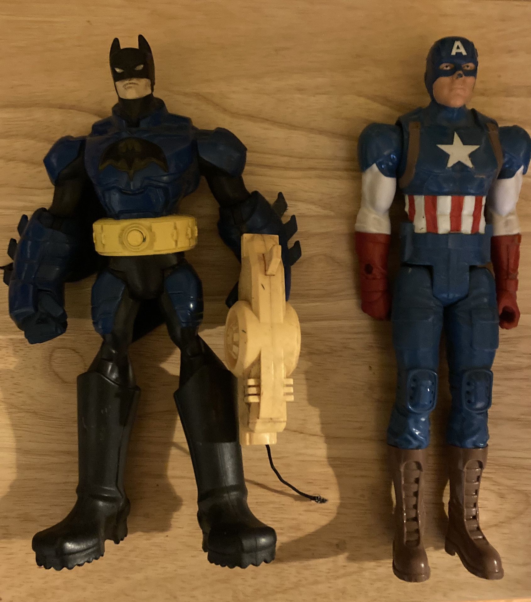 10 Inch Batman And Captain America