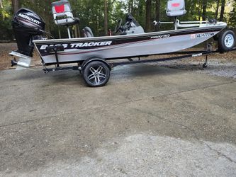 2015 Bass Tracker Pro 170