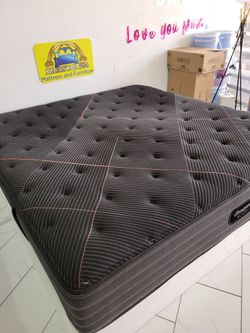 King Sizes Mattress And Box Spring