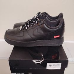 VNDS NIKE AIR Force 1 Supreme Size 11 Comes With OG Box 