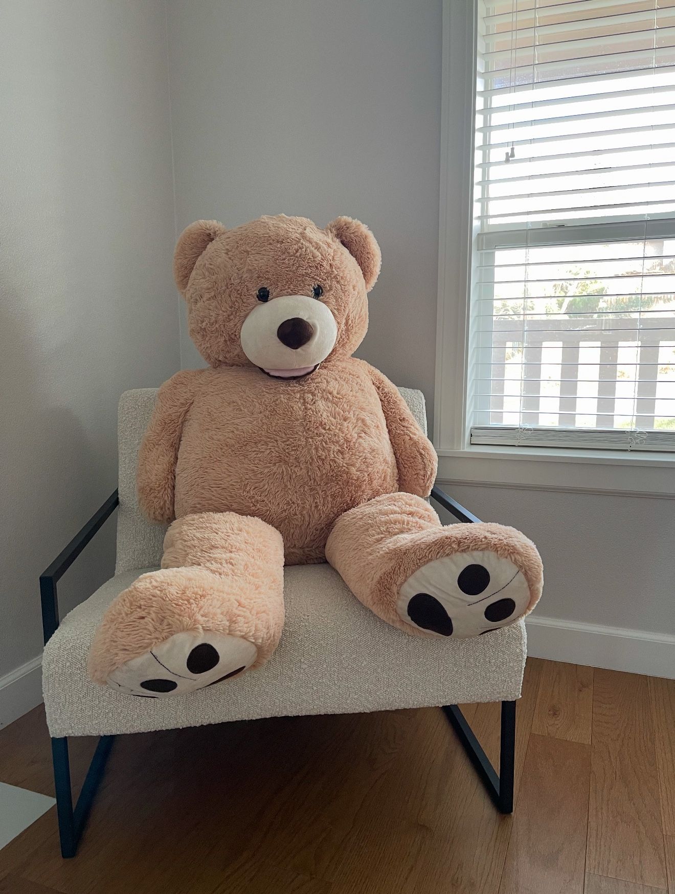 Valentines Bear 4 Feet Tall