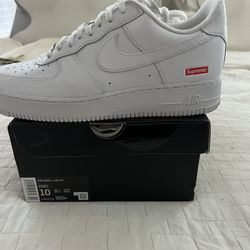 Air Force 1 Supreme White Sz 10