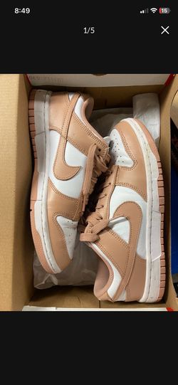 LOW PRICE MOVING- NIKE DUNKS