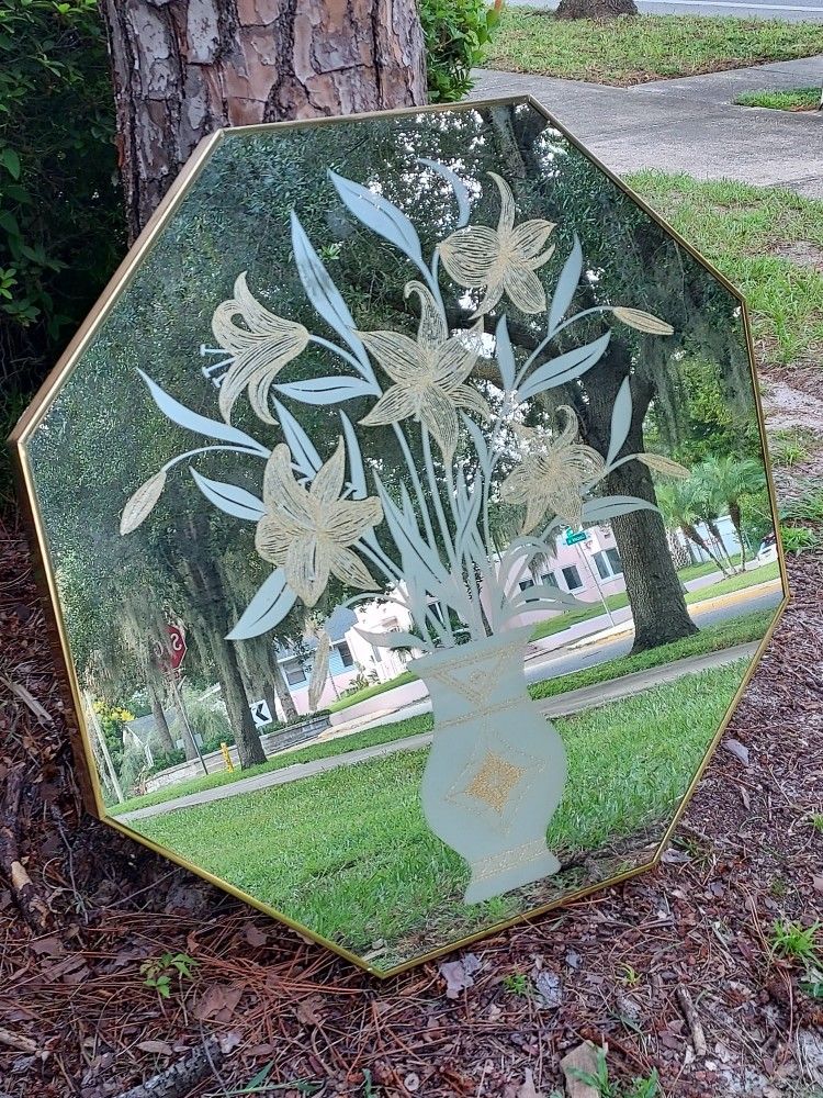 Vintage Hollywood Regency Octagon Mirror With Etched Tiger Lily 