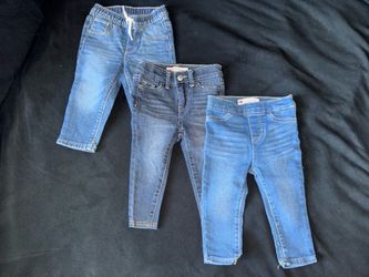 Levi’s & Old Navy Toddler Jeans Bundle (3 Pairs) 12M–18M