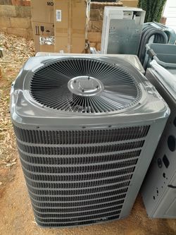 Multiple HVAC condensers  Thumbnail