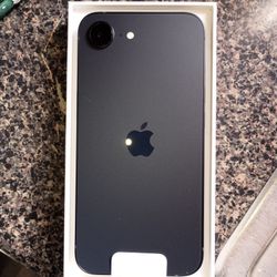 IPhone 17e   256GB- Black-Universal