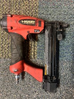 Husky Pneumatic Brad Nailer / Finish Nailer