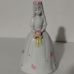 VINTAGE PORCELAIN FIGURINE - BELL 4.5"×3" - A1000