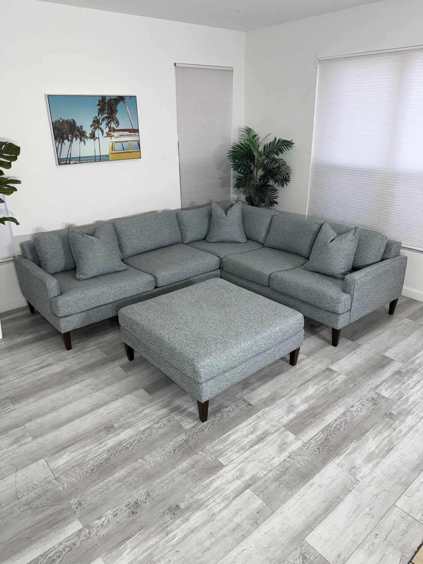 Sectional Gray / Sofá Gris