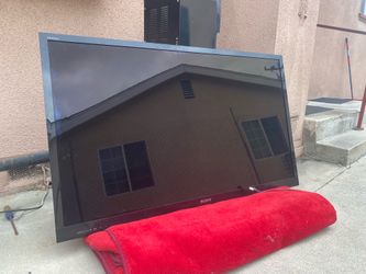 55" Sony BRAVIA Smart LED TV (1080p, 240Hz) - No Remote