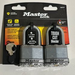🔥 Master Lock STAINLESS MAGNUM 2" Keyed Padlock 2-Pack 2 1/2" Shackle