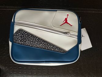 Jordan true blue messager bag