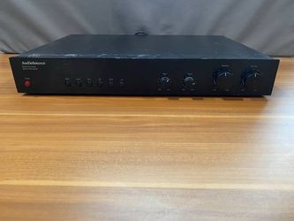 AudioSource Pre One/A Line-Level Stereo Preamplifier Premamp