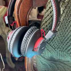 Avantree  Bluetooth On Ear Headphones retail 55