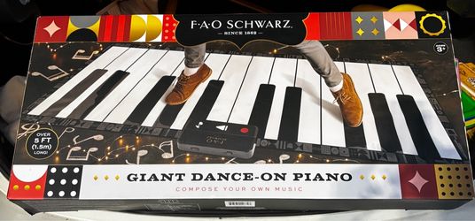 Giant Dance On Piano