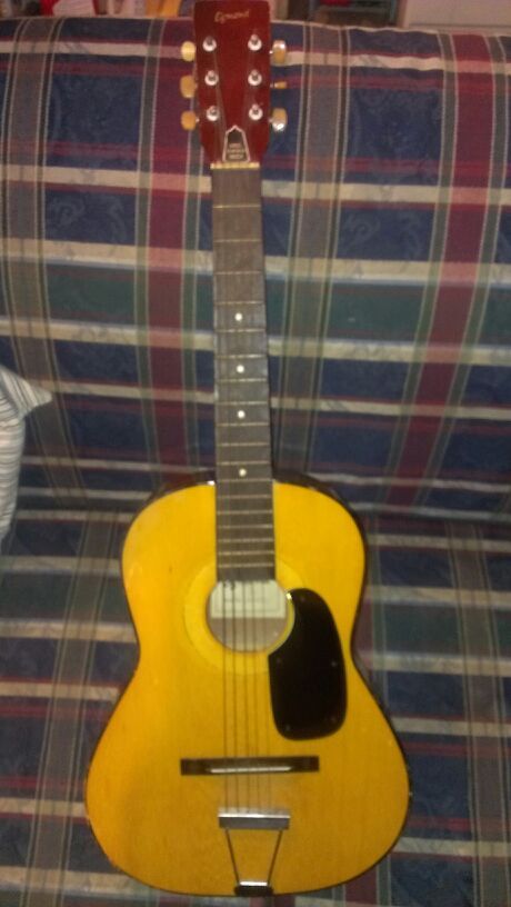 Classic Edmond Guitar . Model#108sb