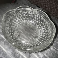 vintage Indiana Glass Diamond Point 3-Footed Candy Dish