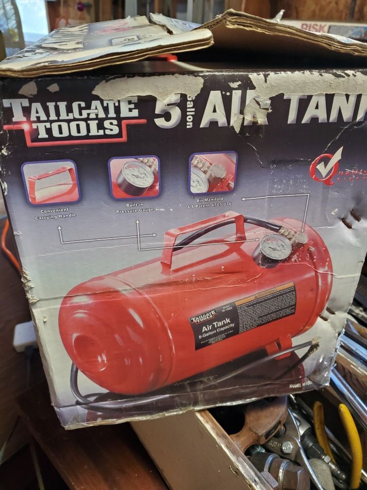 Tail gate tools
