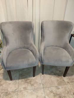 Sillas  /  chairs / sillones