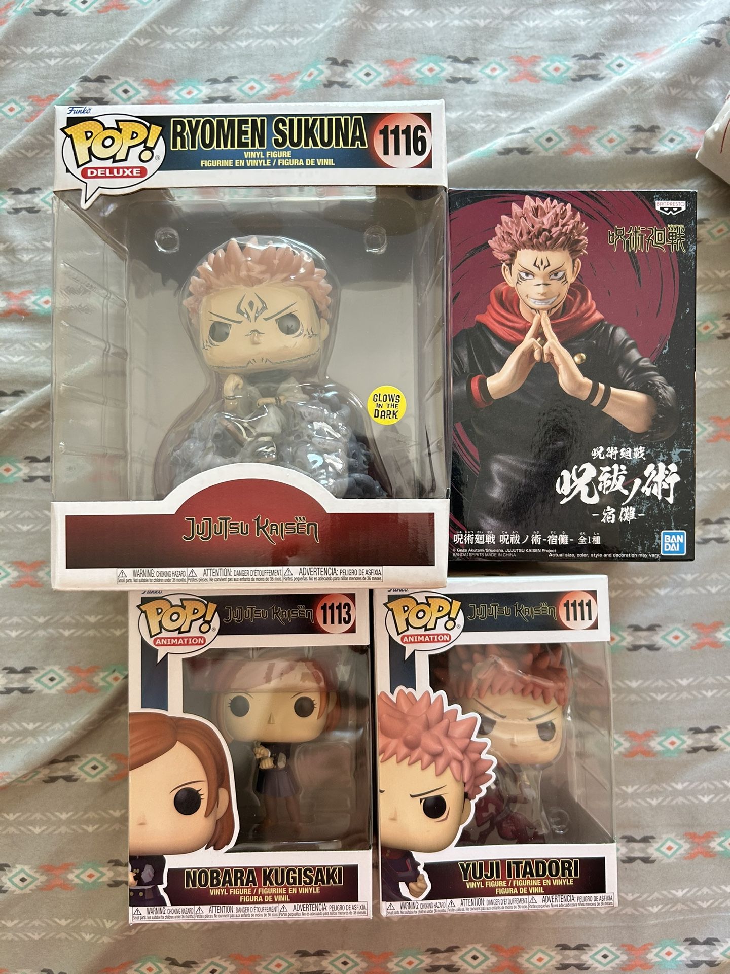 Jujutsu Kaisen Figurine and Funko Pops