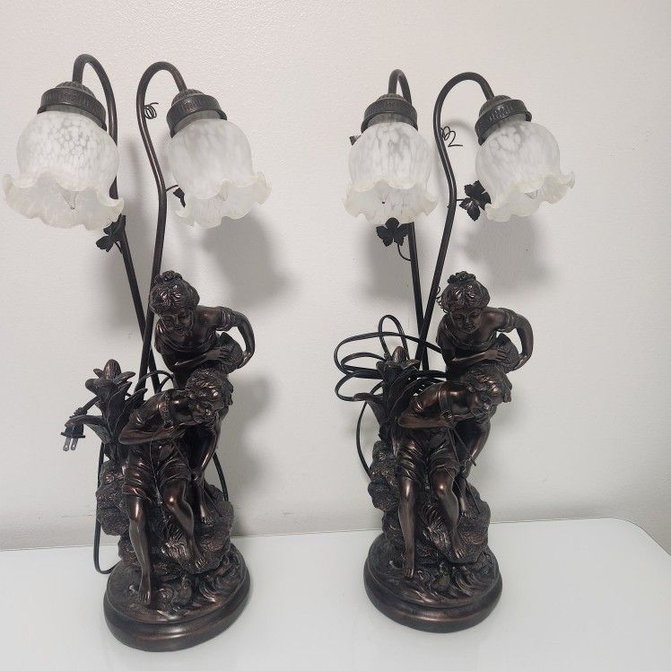 Set Of 2 Antique Table Lamps