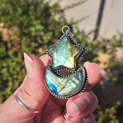 ☪️ Handmade | Labradorite Sun And Moon Pendant ☪️