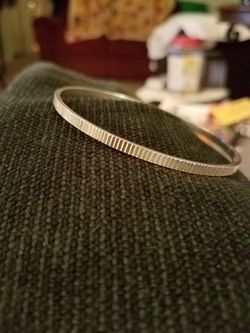 Textured sterling bangle