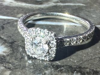 Diamond Engagement Ring 14k white Gold