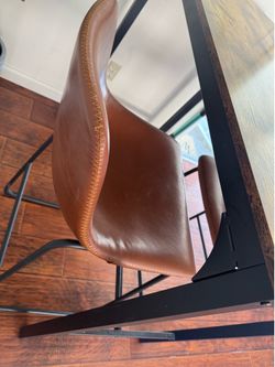 Table and 2 chairs-tall