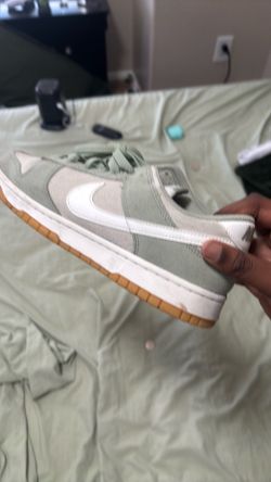Mint Nike Dunks