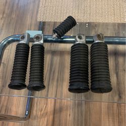 Harley Davison Foot Pegs + Shifter Peg