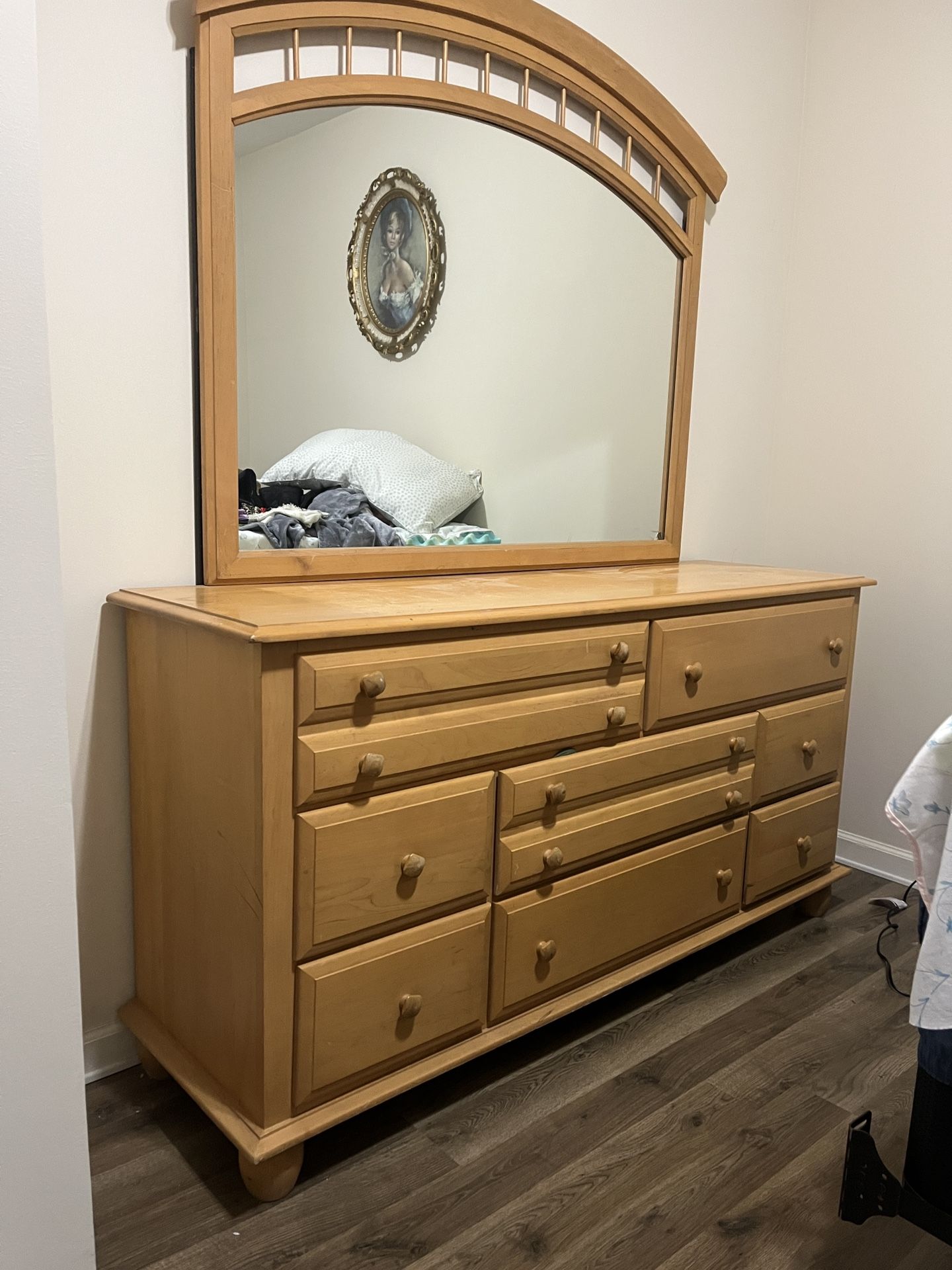 Solid Maple Dresser With Mirror