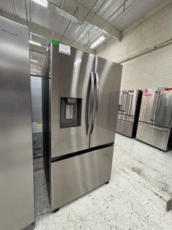 Samsung 36in / 31cu ft mega capacity standard depth 3 door refrigerator with 4 types of ice