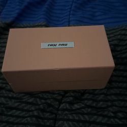 brand new miu miu sunglasses