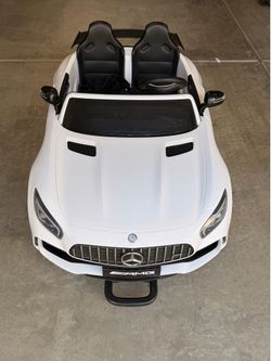 Mercedes Benz AMG 12v kids Electric Car