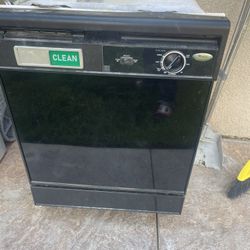 Whirlpool Dishwasher 