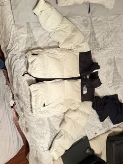 North Face Jacket White And Black NEW Size M
