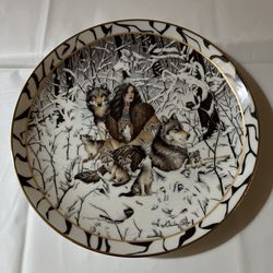 Bradford Exchange Native Harmony Diana Casey Where Paths Meet Wolf Art Plate 1996