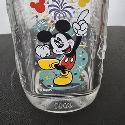 Walt Disney World 2000 Mcdonald's Commerative Glass