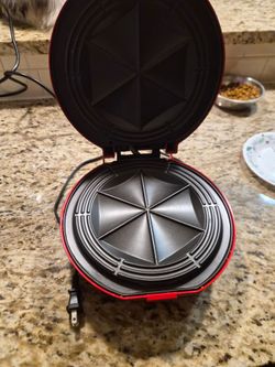 Quesadilla maker