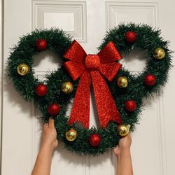 Mickey Christmas Reef