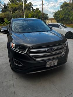 2017 Ford Edge