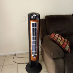 AIR KING Tower Fan: 3 1/2 in Blade Dia, 3 Speeds, 430/485/540 cfm, Includes Remote Control, 43 in Ht
