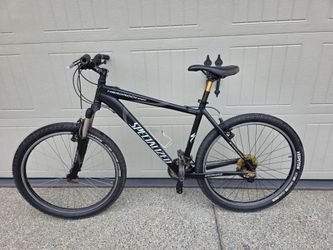 Specialized Hardrock sport 26r L frame