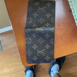 Louis Vuitton Wallet ( Never Used ) 