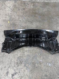 2020-2024 Tesla Model Y Rear Panel