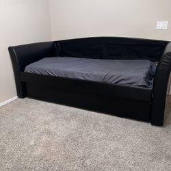 Pull out Bed 