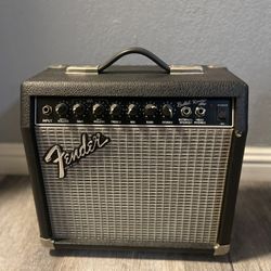 Vintage Fender Bullet Reverb Type PR-241 Guitar Amp 38W Electric Black 